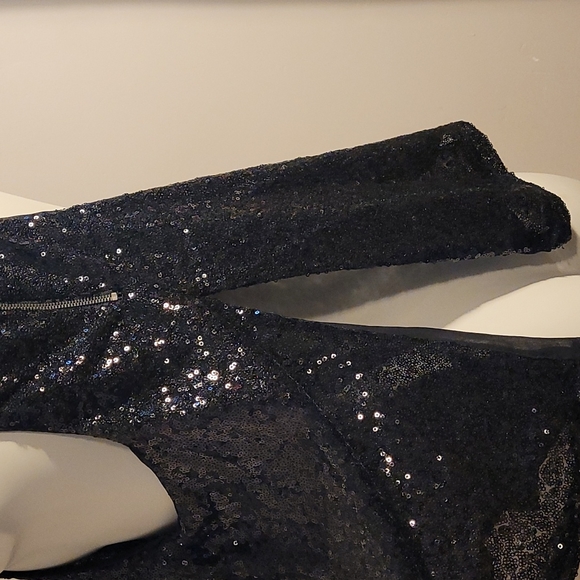 Forever 21 sequined racerback top - Large - Picture 6 of 8